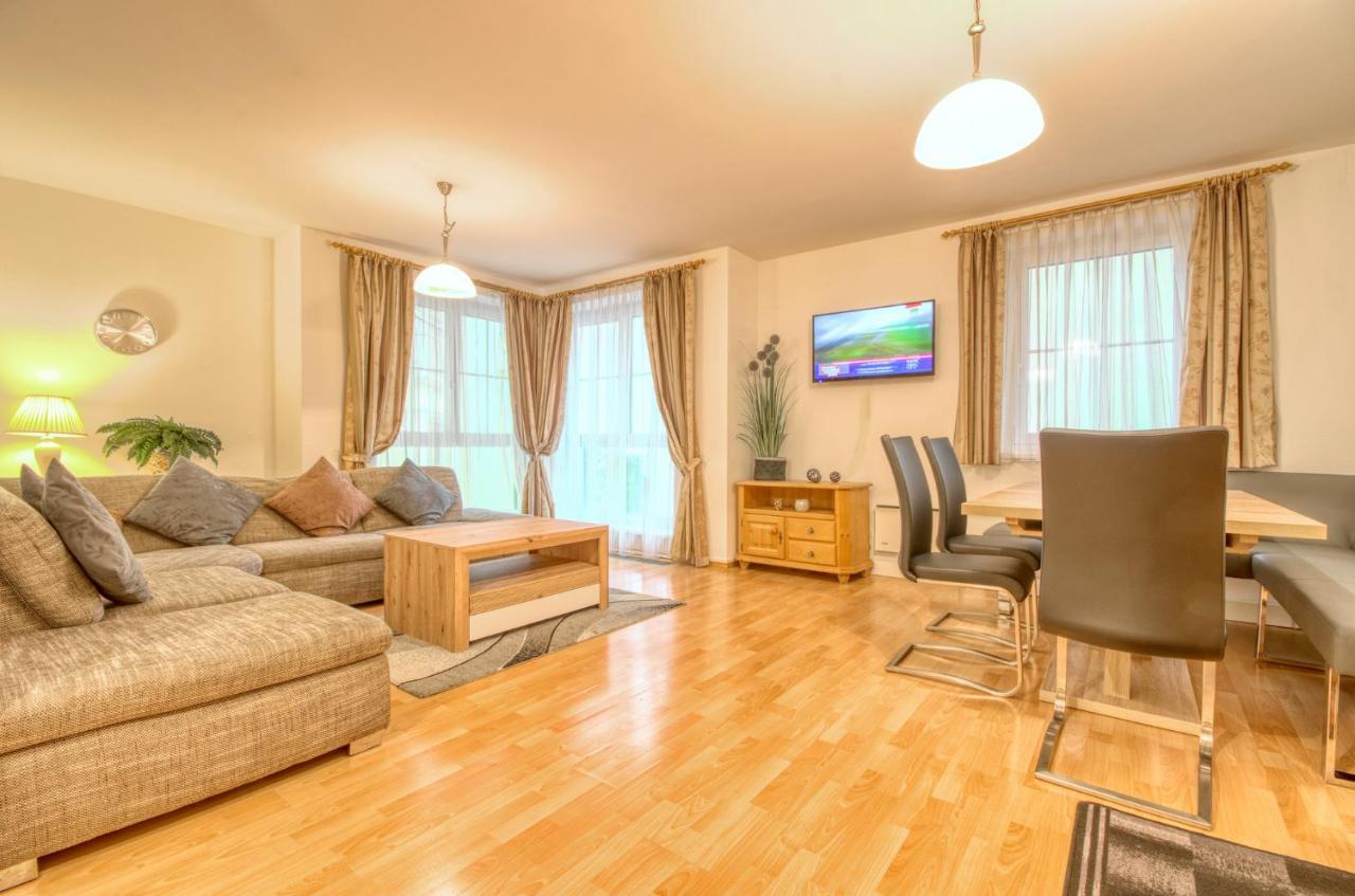 Zeller City Apt Aydin - By Alpen Apartments Zell am See Exteriér fotografie